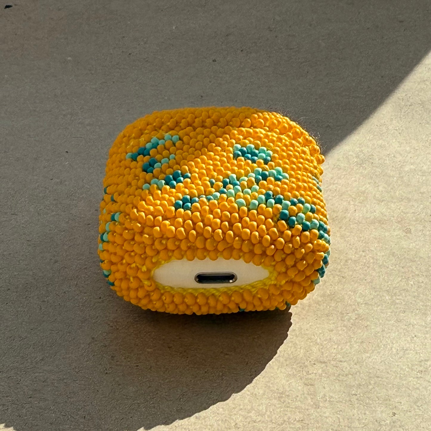 AirPods Case (G2) Bright Touch Yellow & Mix