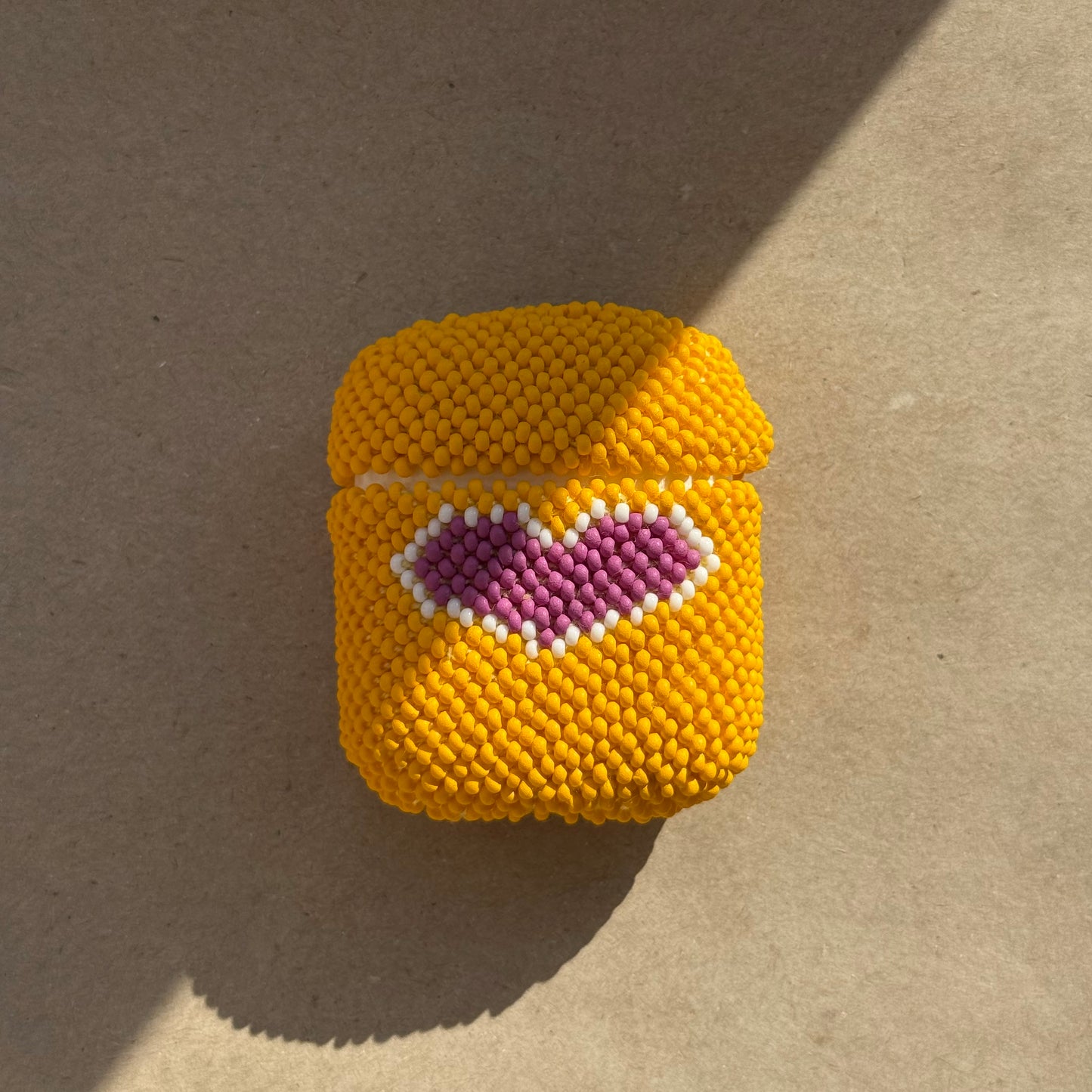 AirPods Case (G2) Bright Touch Yellow & Heart