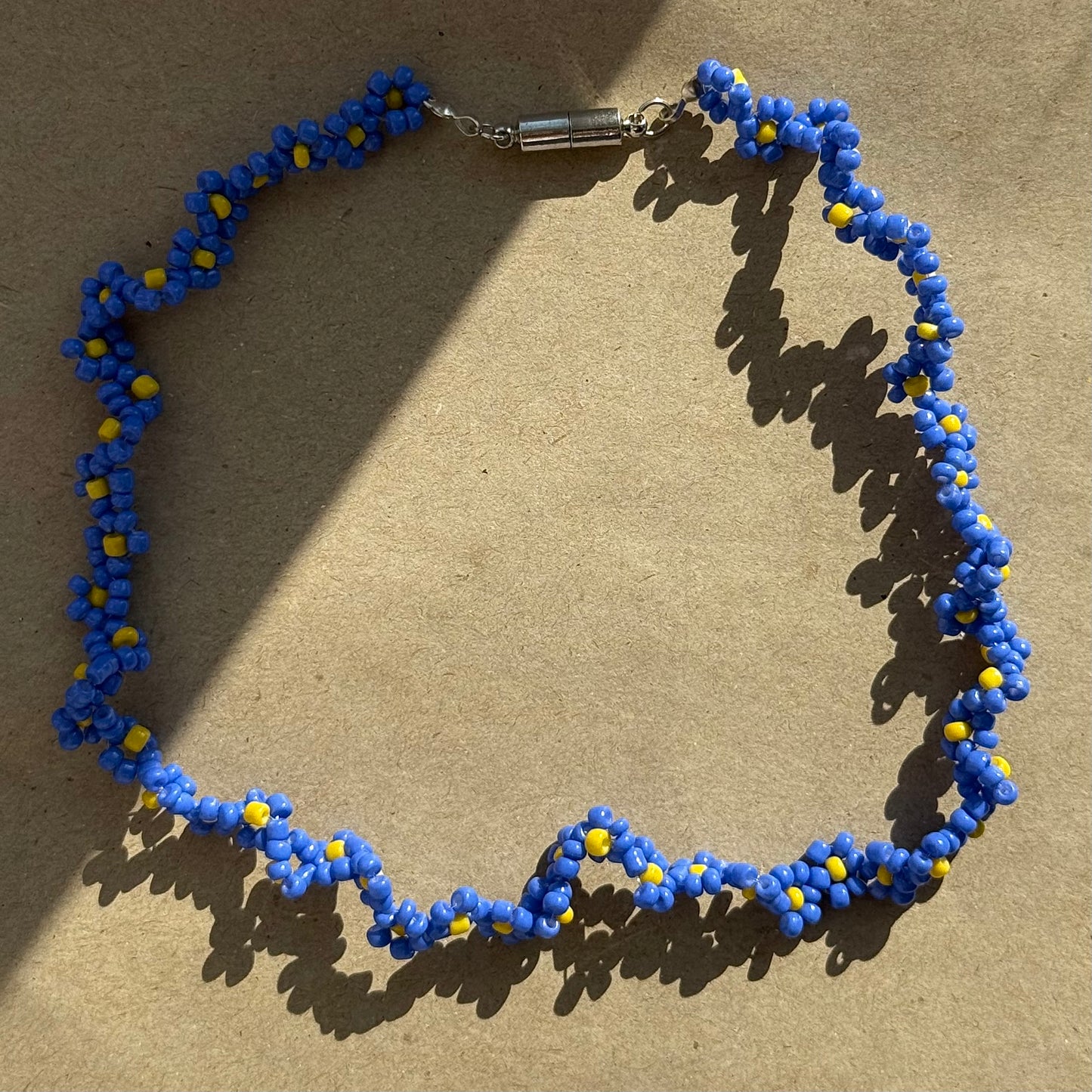 Bright Flowers Thread Necklace