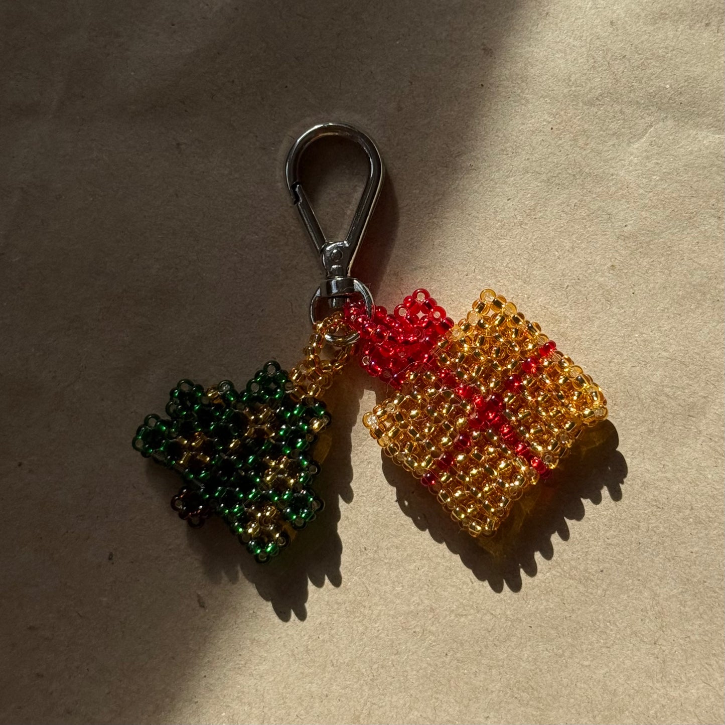Keychain Christmas tree & Gift